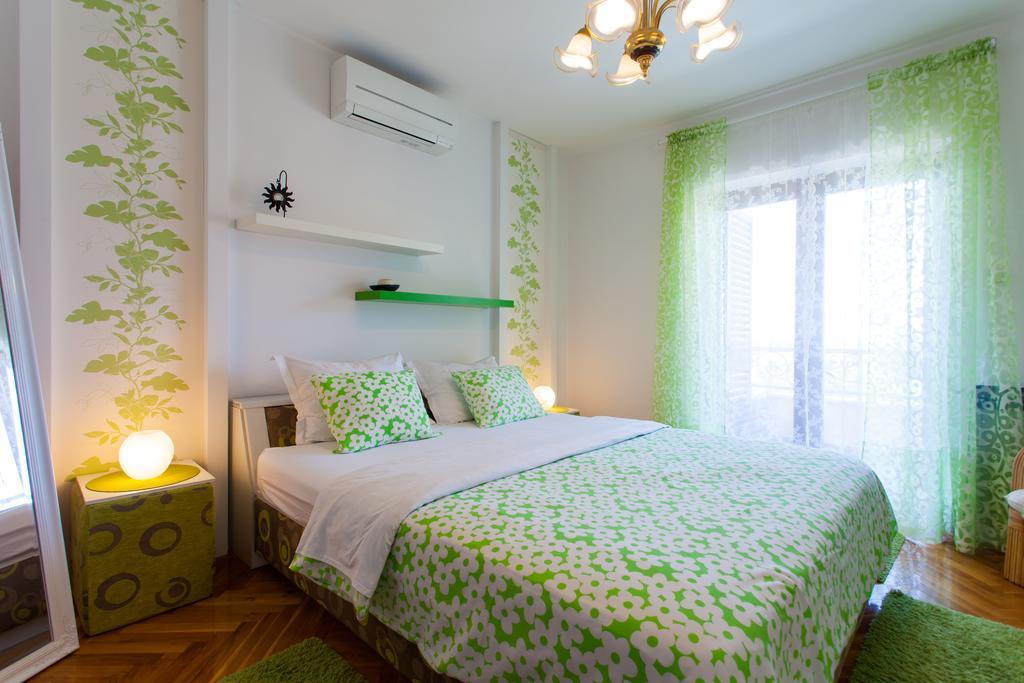 Premium Central Apartments Vrsar Exterior photo
